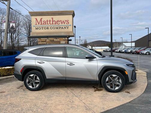 2025 Hyundai TUCSON SEL