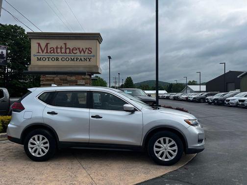 Brilliant Silver Metallic 2019 Nissan Rogue S