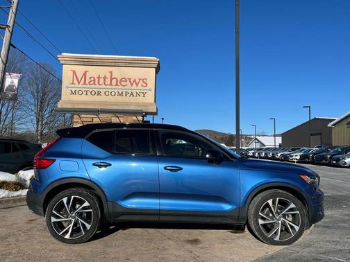 2019 Volvo XC40 T5 R-Design