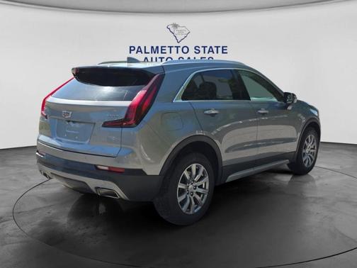 2023 Cadillac XT4 Premium Luxury