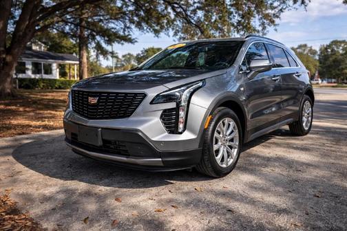 2023 Cadillac XT4 Premium Luxury
