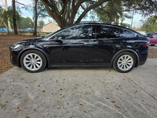 2016 Tesla Model X 90D