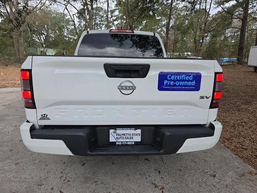 2022 Nissan Frontier S