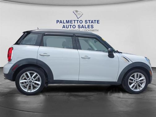White 2014 MINI Countryman Cooper