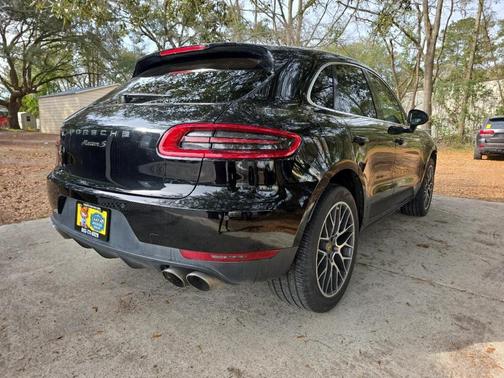 2017 Porsche Macan S