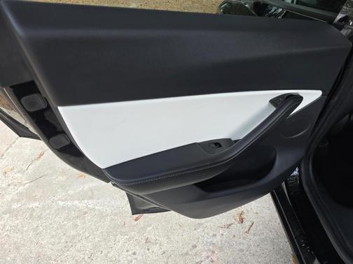 2020 Tesla Model Y Performance