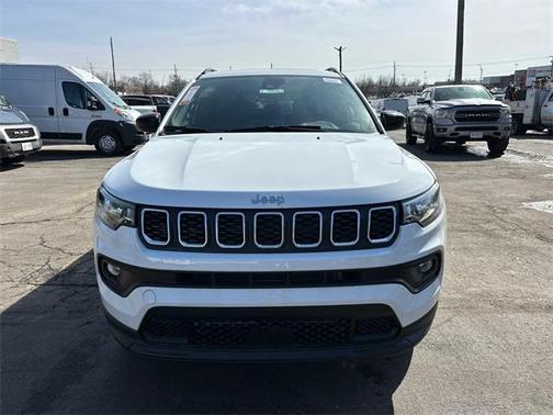 2025 Jeep Compass Latitude