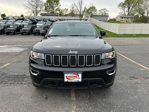 2020 Jeep Grand Cherokee Laredo