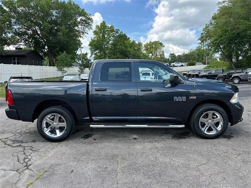 2016 RAM 1500 Tradesman/Express