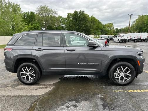 2024 Jeep Grand Cherokee Limited X