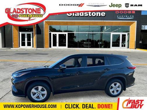 2023 Toyota Highlander LE