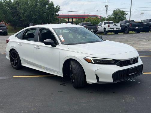 Platinum White Pearl 2025 Honda Civic Sport