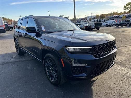 2024 Jeep Grand Cherokee Summit