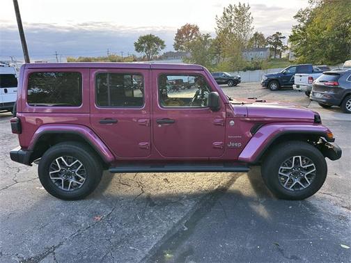 2024 Jeep Wrangler 4-Door Sahara 4x4