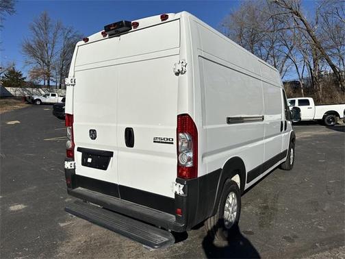 2025 RAM ProMaster 2500 High Roof