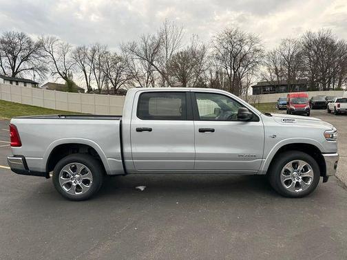 Silver 2026 RAM 1500 Big Horn/Lone Star