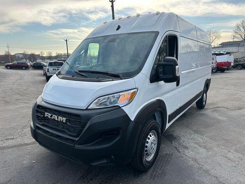2025 RAM ProMaster 2500 Tradesman