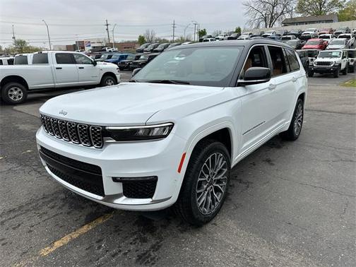 2025 Jeep Grand Cherokee L Summit Reserve