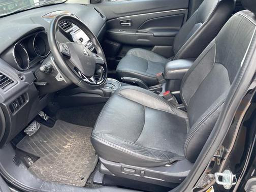 2017 Mitsubishi Outlander Sport 2.4 SEL