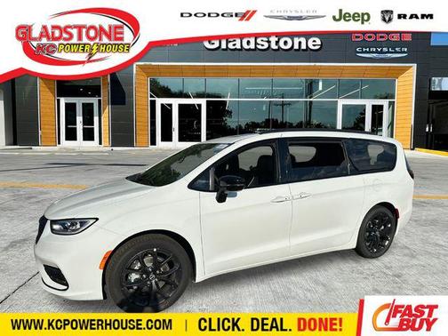 2026 Chrysler Pacifica Limited