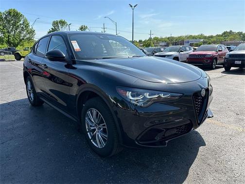 2024 Alfa Romeo Stelvio Sprint AWD