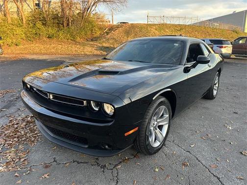 2022 Dodge Challenger SXT