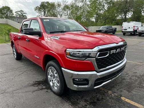 2025 RAM 1500 Big Horn/Lone Star