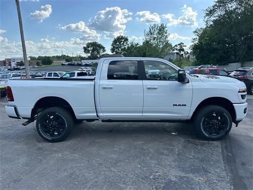 2025 RAM 2500 Laramie Crew Cab 4x4 6'4' Box