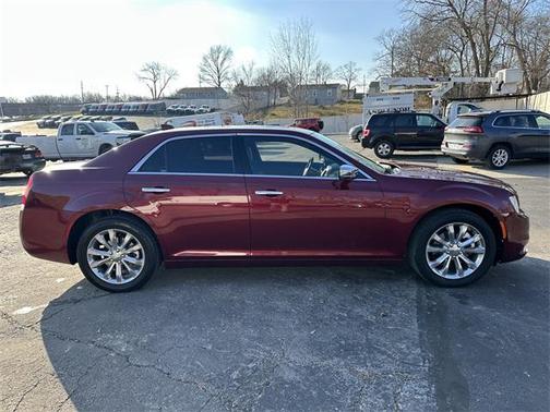 2019 Chrysler 300 Limited