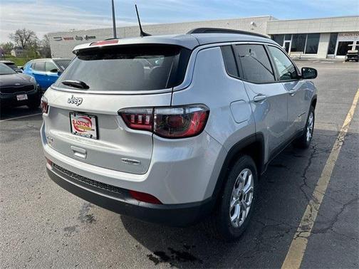 2025 Jeep Compass Latitude