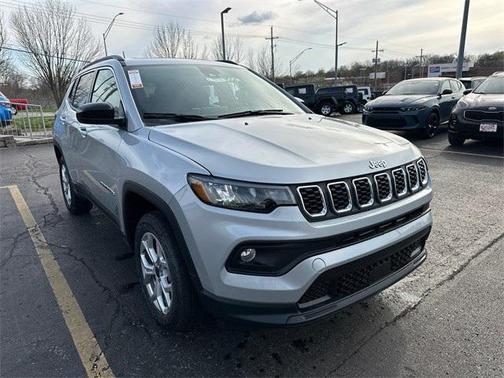 2025 Jeep Compass Latitude