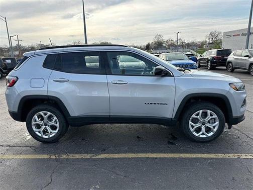 2025 Jeep Compass Latitude