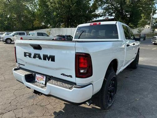 White 2026 RAM 2500 Big Horn Crew Cab 4x4 6'4' Box
