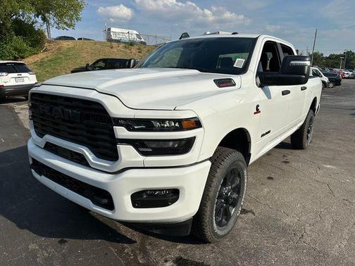 2026 RAM 2500 Big Horn Crew Cab 4x4 6'4' Box