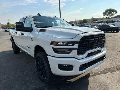 White 2026 RAM 2500 Big Horn Crew Cab 4x4 6'4' Box