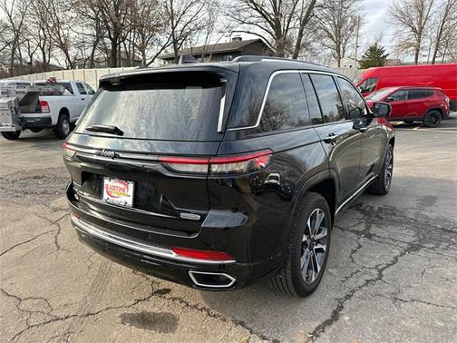 2023 Jeep Grand Cherokee Overland