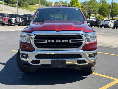 Delmonico Red Pearlcoat 2021 RAM 1500 Big Horn/Lone Star
