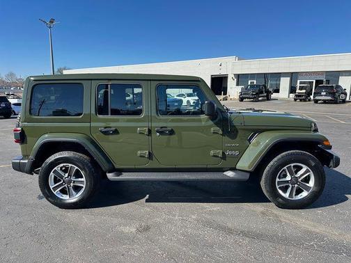 2021 Jeep Wrangler Unlimited Sahara