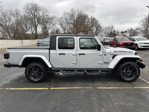 2023 Jeep Gladiator Sport S