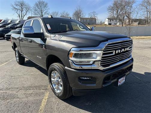 2024 RAM 2500 Laramie Crew Cab 4x4 6'4' Box