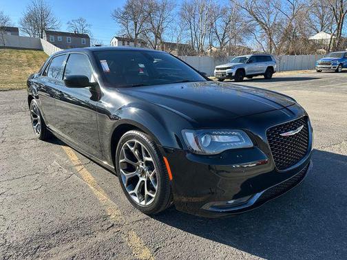 2015 Chrysler 300 S