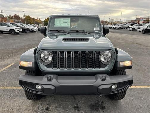 2025 Jeep Gladiator Sport S