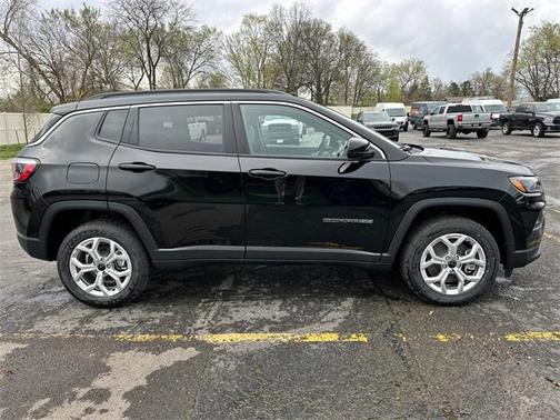 2025 Jeep Compass Latitude