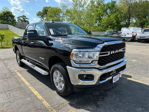 2024 RAM 2500 Big Horn Crew Cab 4x4 6'4' Box