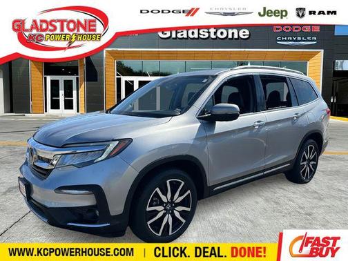 Lunar Silver Metallic 2019 Honda Pilot Elite
