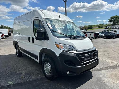 2025 RAM ProMaster 2500 Tradesman