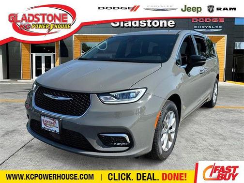 2025 Chrysler Pacifica L