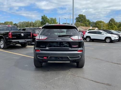2019 Jeep Cherokee Trailhawk