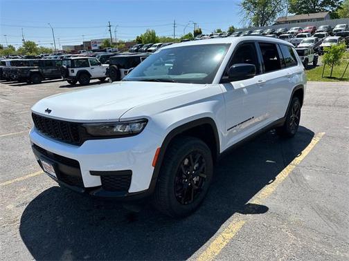 2025 Jeep Grand Cherokee L Altitude