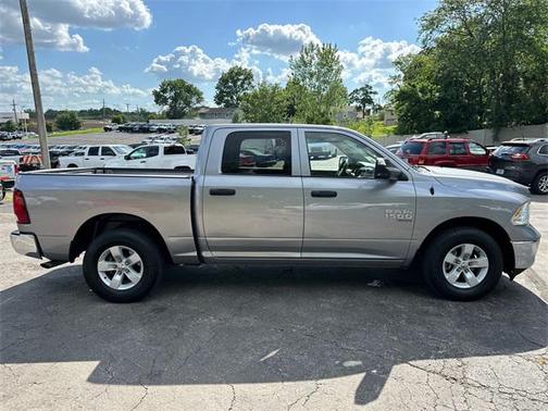 2023 RAM 1500 Classic SLT